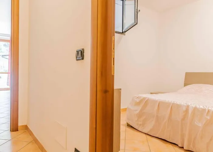 Relax In Nature And Free Parking *